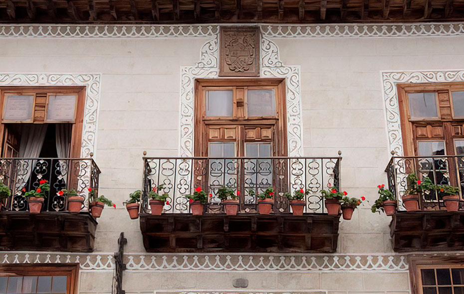 Instalación de Balcones de Madera