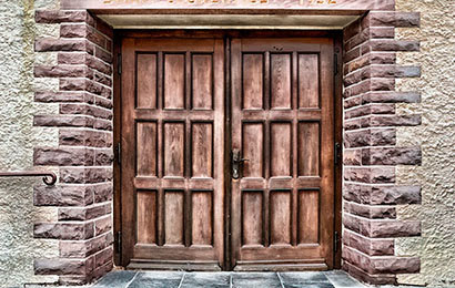 ¿Conoces las puertas de madera antiguas más famosas?