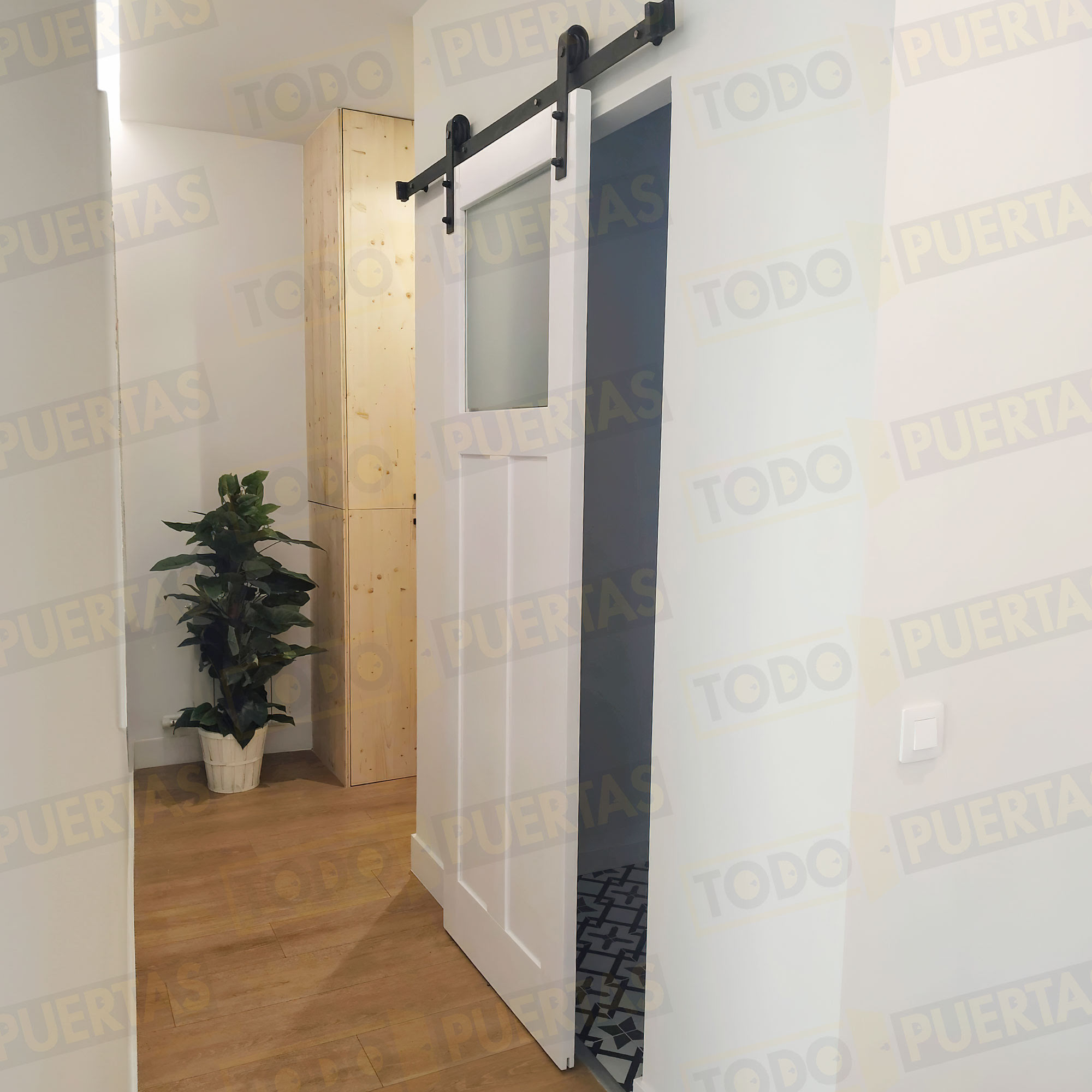 Foto Herrajes Puertas Entrada Serie Rústica cliente 3