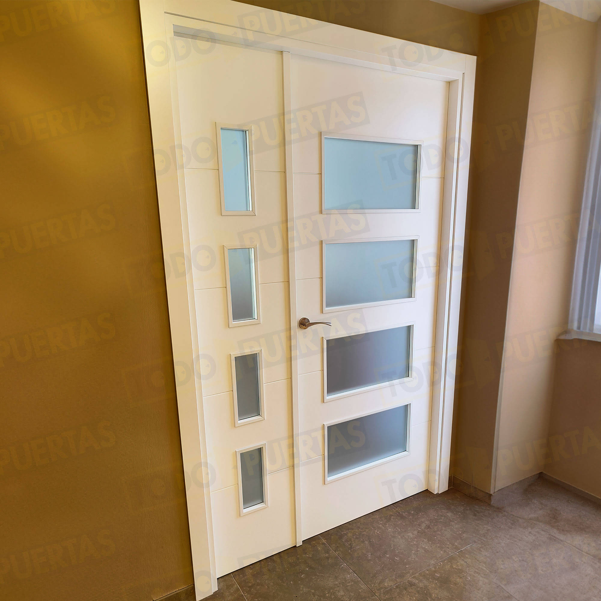 Foto Puertas Lacadas Blancas cliente 2