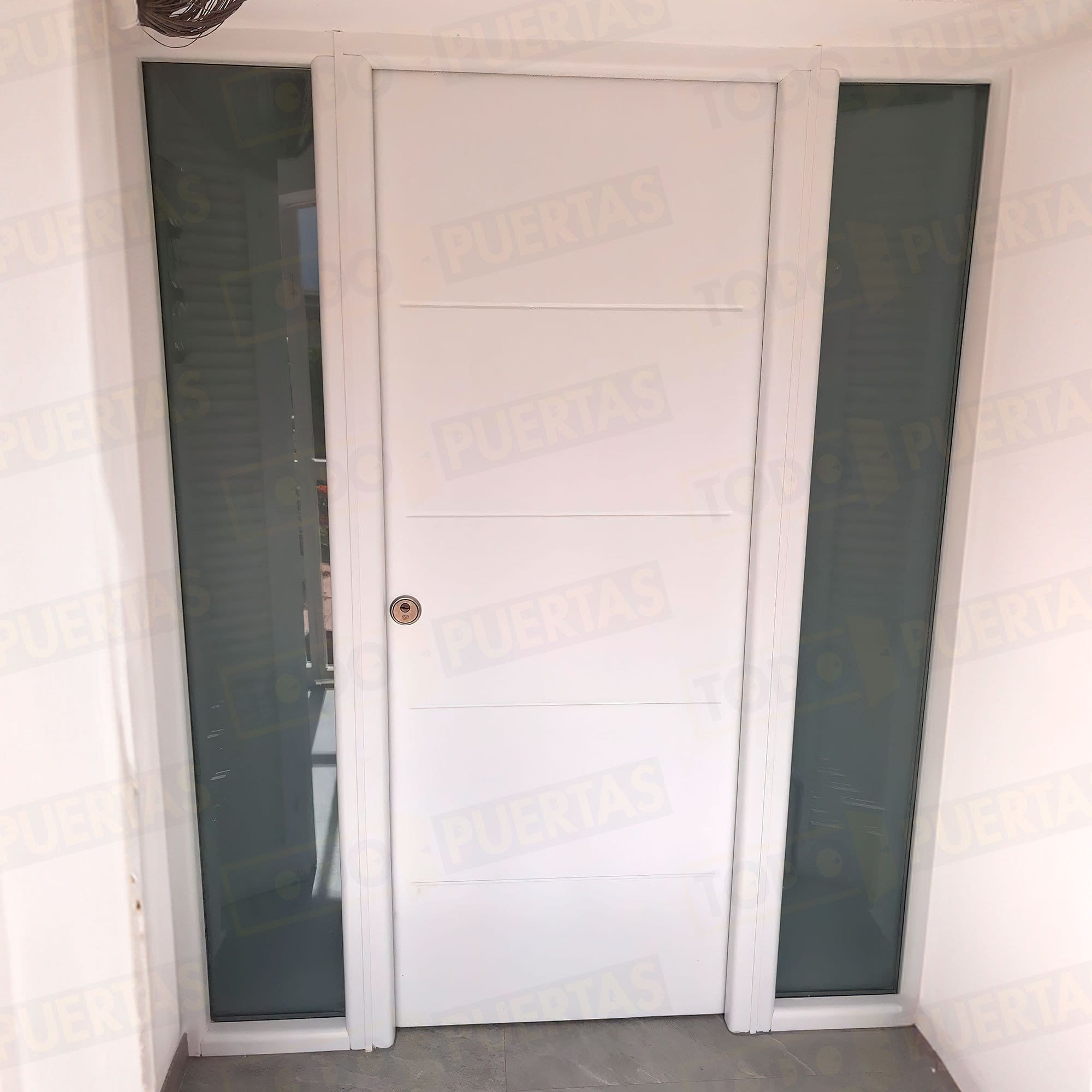 Puerta Acorazada Cintia Sagacor 100 Blanca (Dos Caras Iguales)